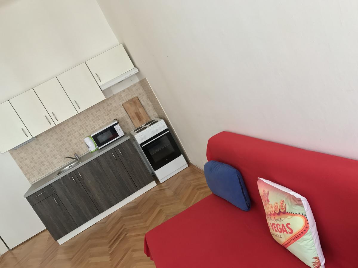 Blahnikova Aparthotel Прага Экстерьер фото